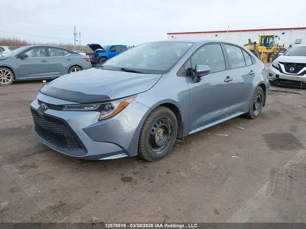 5YFBPMBE8NP280509 2022 TOYOTA COROLLA - Image 2