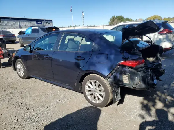 5YFBPMBE8NP304212 2022 TOYOTA COROLLA - Image 2