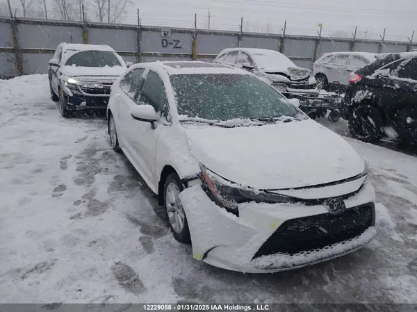 5YFBPMBE8NP307160 2022 TOYOTA COROLLA - Image 1