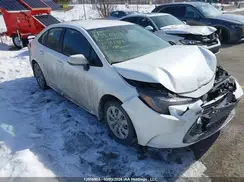 5YFBPMBE8NP351319 2022 TOYOTA COROLLA
