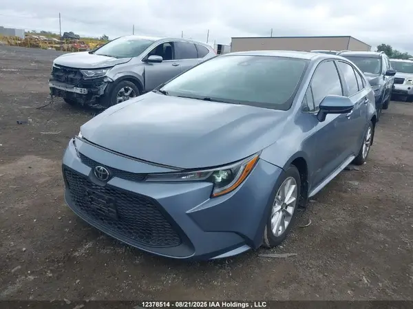 5YFBPMBE9MP208183 2021 TOYOTA COROLLA - Image 2
