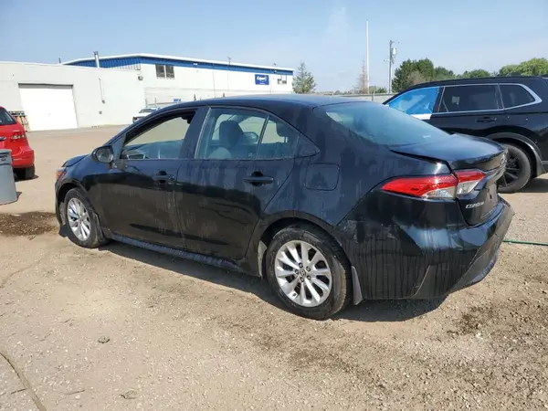 5YFBPMBE9MP233066 2021 TOYOTA COROLLA - Image 2