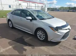 5YFBPMBE9MP265662 2021 TOYOTA COROLLA
