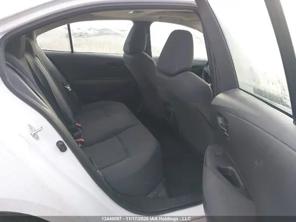 5YFBPMBE9NP310018 2022 TOYOTA COROLLA - Image 8