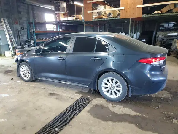 5YFBPMBEXNP323327 2022 TOYOTA COROLLA - Image 2