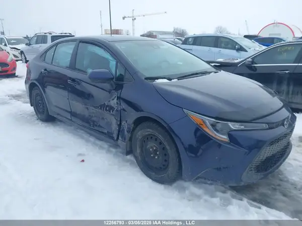5YFBPMBEXNP366579 2022 TOYOTA COROLLA - Image 1