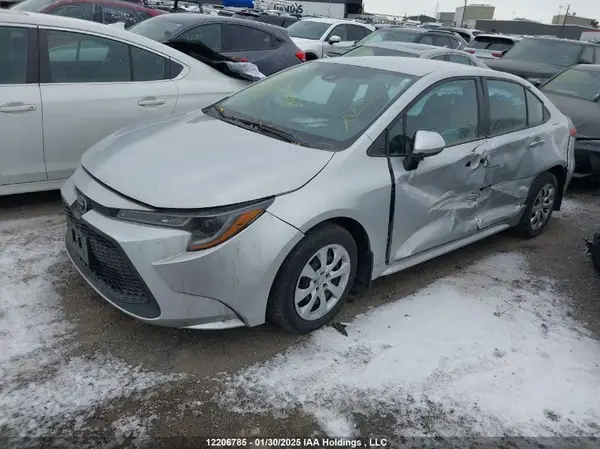 5YFBPMBEXNP374567 2022 TOYOTA COROLLA - Image 2