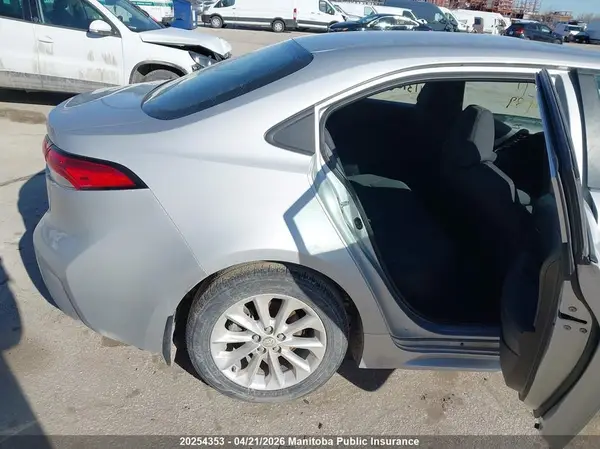 5YFBPMBEXNP376884 2022 TOYOTA COROLLA - Image 8