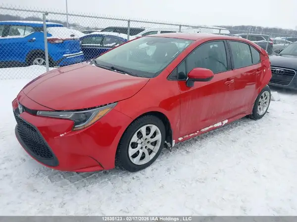 5YFBPRBE0LP013245 2020 TOYOTA COROLLA - Image 2