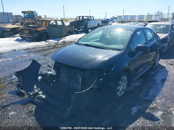 5YFBPRBE0LP116939 2020 TOYOTA COROLLA - Image 2