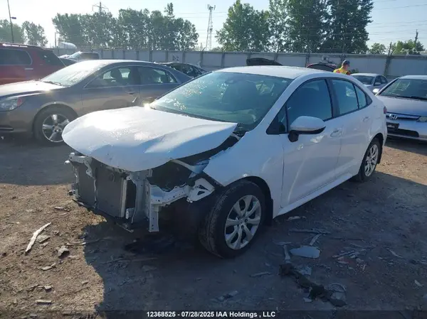 5YFBPRBE0LP135443 2020 TOYOTA COROLLA - Image 2