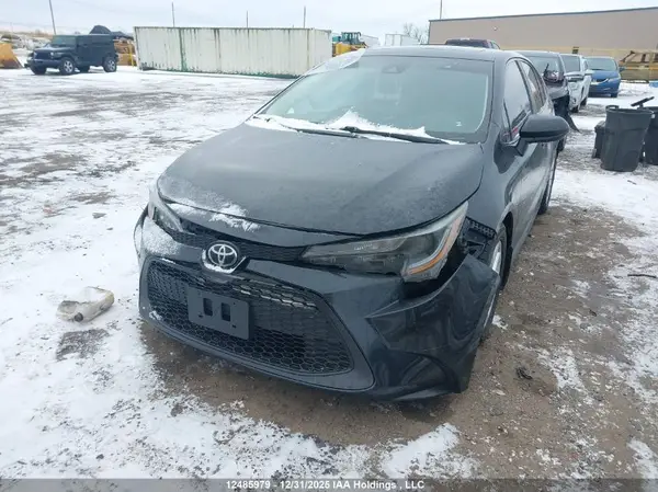 5YFBPRBE2LP004157 2020 TOYOTA COROLLA - Image 2