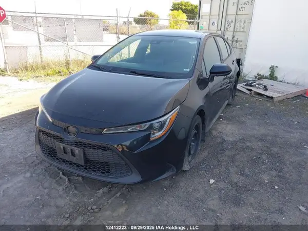 5YFBPRBE2LP047848 2020 TOYOTA COROLLA - Image 2