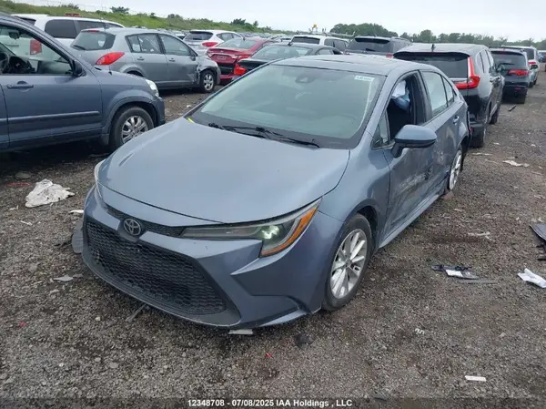 5YFBPRBE3LP017919 2020 TOYOTA COROLLA - Image 2