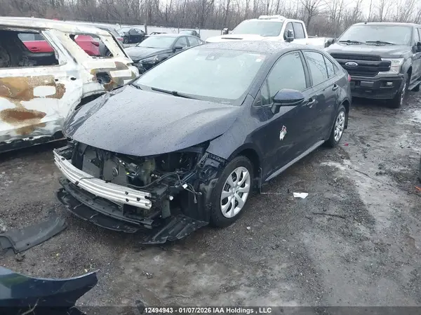 5YFBPRBE3LP086075 2020 TOYOTA COROLLA - Image 2