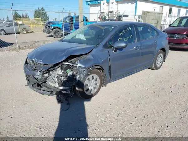 5YFBPRBE3LP132715 2020 TOYOTA COROLLA - Image 2