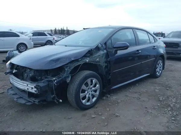 5YFBPRBE3LP136974 2020 TOYOTA COROLLA - Image 2