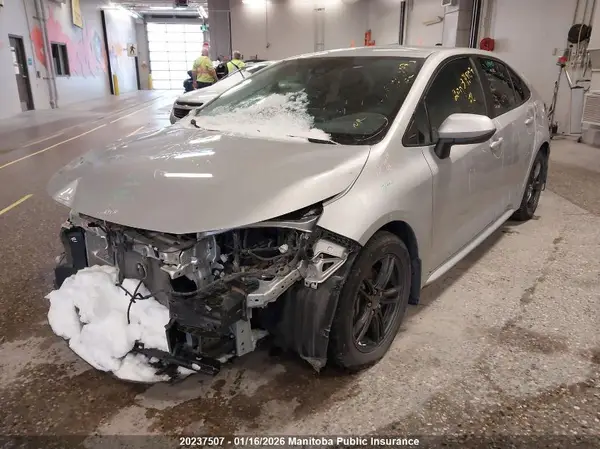 5YFBPRBE4LP011479 2020 TOYOTA COROLLA - Image 2