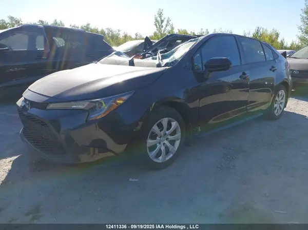 5YFBPRBE4LP013684 2020 TOYOTA COROLLA - Image 2