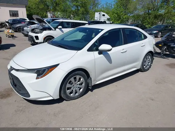 5YFBPRBE4LP123442 2020 TOYOTA COROLLA - Image 2