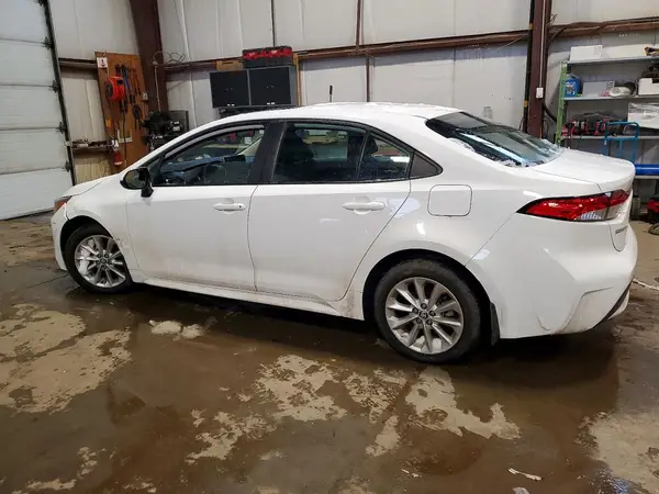 5YFBPRBE4LP135834 2020 TOYOTA COROLLA - Image 2