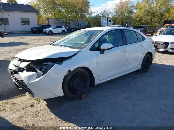 5YFBPRBE5LP037038 2020 TOYOTA COROLLA - Image 2