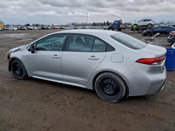 5YFBPRBE5LP128813 2020 TOYOTA COROLLA - Image 2