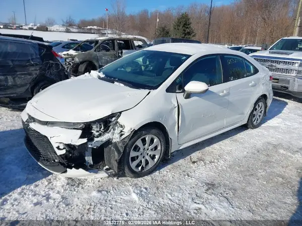 5YFBPRBE5LP139116 2020 TOYOTA COROLLA - Image 2