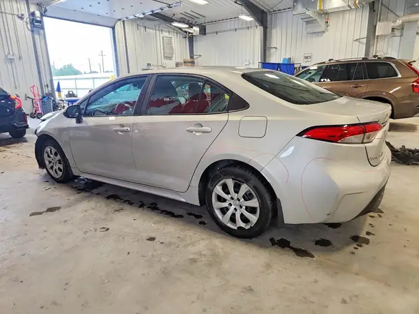 5YFBPRBE6LP126133 2020 TOYOTA COROLLA - Image 2