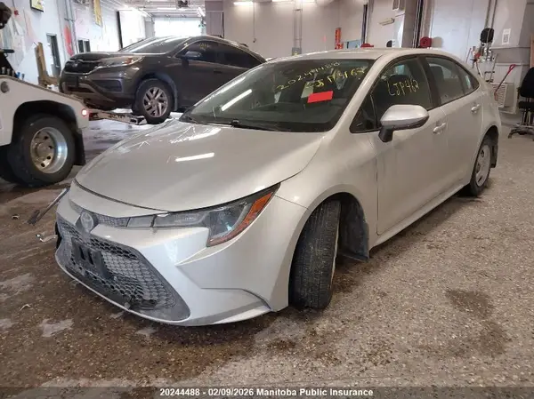5YFBPRBE6LP136113 2020 TOYOTA COROLLA - Image 2