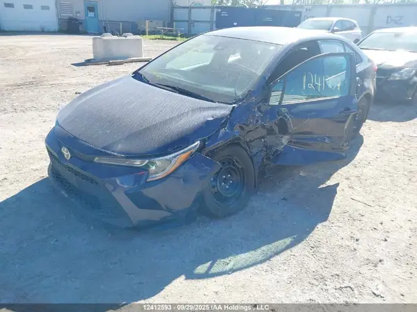 5YFBPRBE7LP002159 2020 TOYOTA COROLLA - Image 2