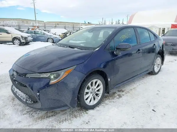 5YFBPRBE7LP002257 2020 TOYOTA COROLLA - Image 2