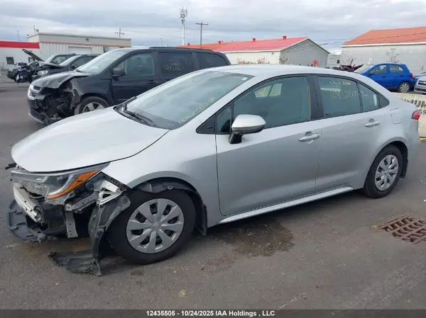 5YFBPRBE8LP021187 2020 TOYOTA COROLLA - Image 2