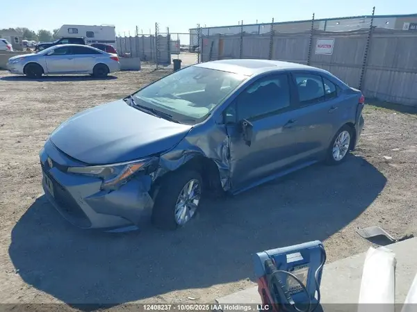 5YFBPRBE8LP039608 2020 TOYOTA COROLLA - Image 2