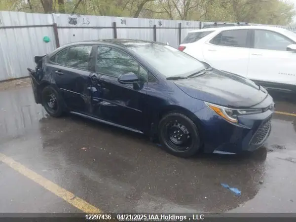 5YFBPRBE8LP124268 2020 TOYOTA COROLLA - Image 1