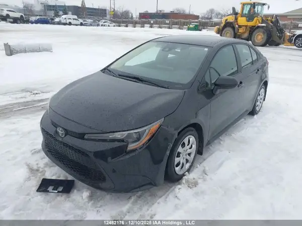 5YFBPRBE9LP143475 2020 TOYOTA COROLLA - Image 2