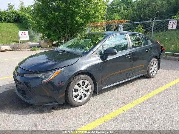5YFBPRBEXLP073369 2020 TOYOTA COROLLA - Image 2