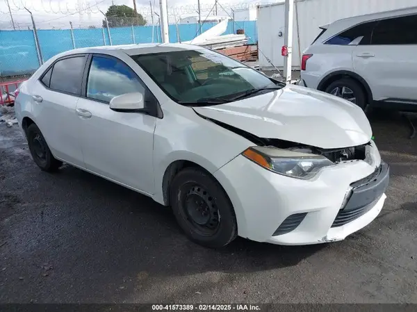 5YFBPRHE0GP431415 2016 TOYOTA COROLLA - Image 1