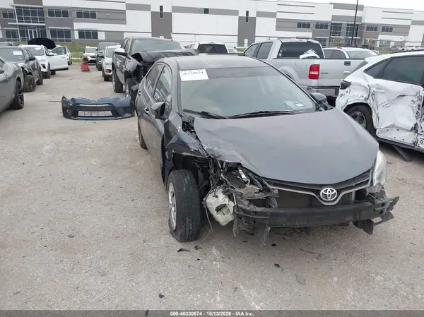 5YFBPRHE0GP500555 2016 TOYOTA COROLLA - Image 1
