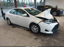 5YFBPRHE0HP670920 2017 TOYOTA COROLLA