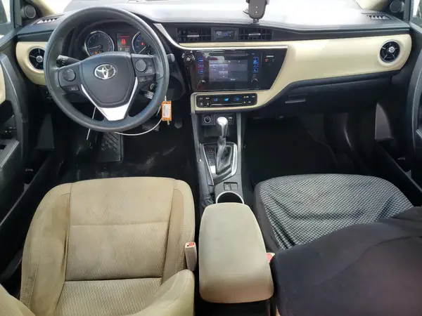 5YFBPRHE0HP690598 2017 TOYOTA COROLLA - Image 8