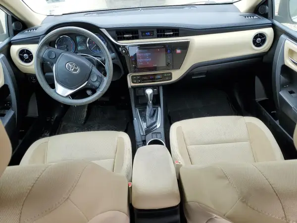 5YFBPRHE0JP759358 2018 TOYOTA COROLLA - Image 8