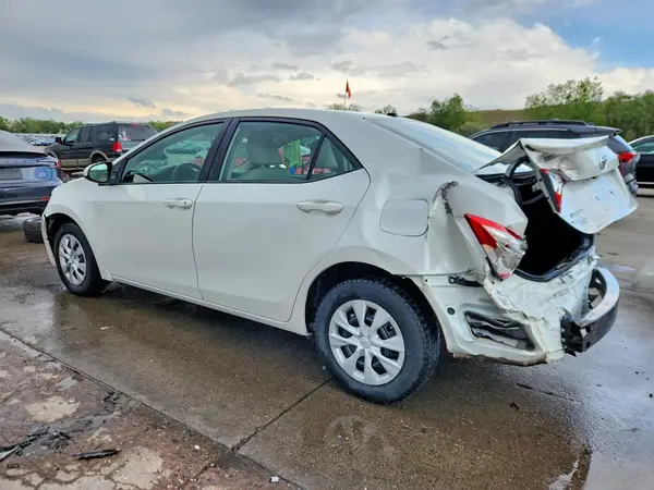5YFBPRHE1GP434307 2016 TOYOTA COROLLA - Image 2