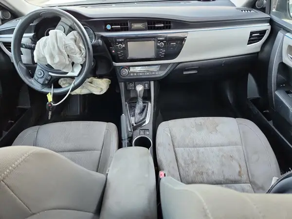 5YFBPRHE1GP448661 2016 TOYOTA COROLLA - Image 8