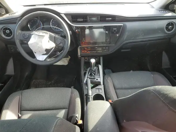 5YFBPRHE1HP588842 2017 TOYOTA COROLLA - Image 8