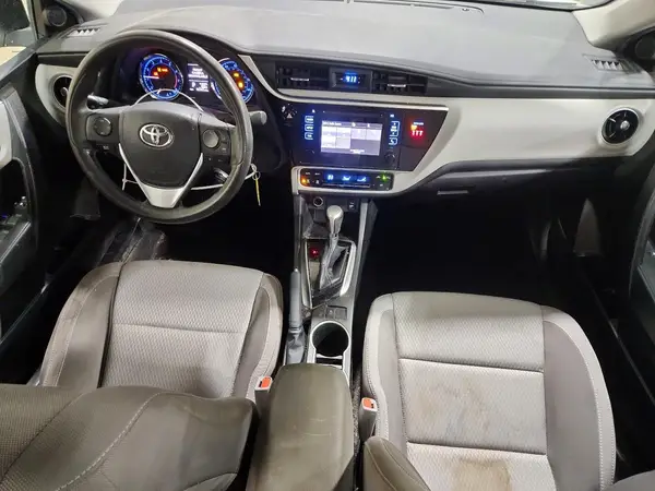 5YFBPRHE1KP924934 2019 TOYOTA COROLLA - Image 8
