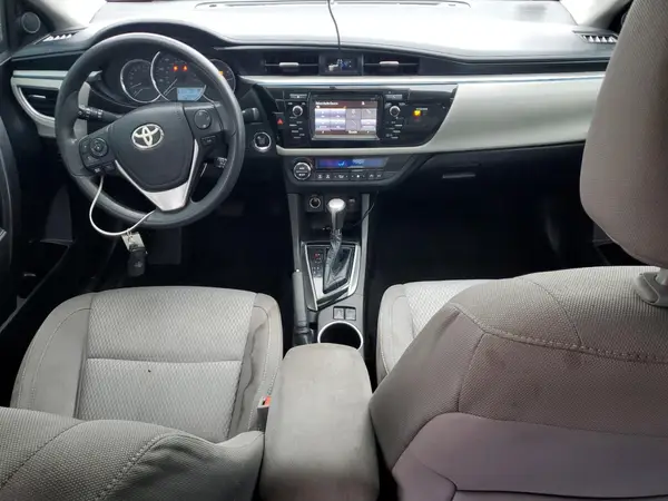 5YFBPRHE2GP381858 2016 TOYOTA COROLLA - Image 8