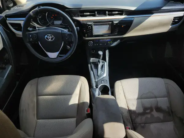 5YFBPRHE2GP390849 2016 TOYOTA COROLLA - Image 8