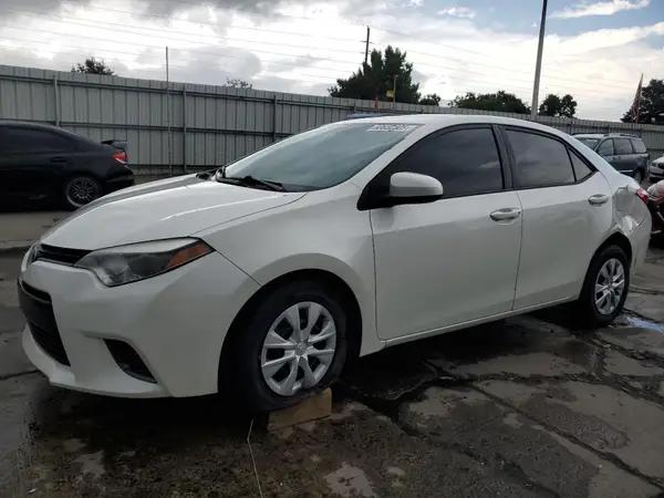 5YFBPRHE2GP471575 2016 TOYOTA COROLLA - Image 1