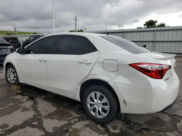 5YFBPRHE2GP471575 2016 TOYOTA COROLLA - Image 2